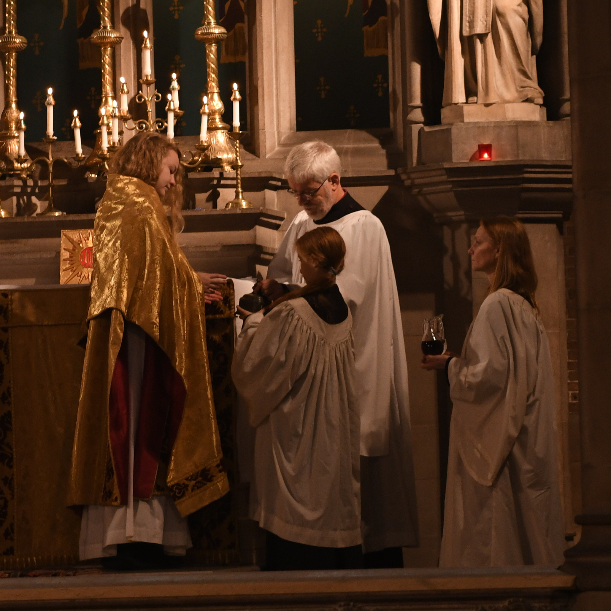Children Acolyte
